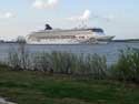 Cruise ship in New Orleans